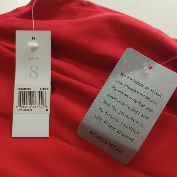 DONNA MORGAN Passion Red Lightweight Dress Sleeveless Loose Bottom Size 8 - Picture 12 of 13